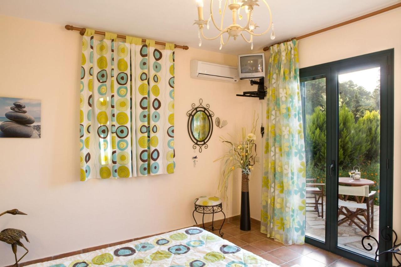 Villa Timoklia Tsoukaládhes Esterno foto